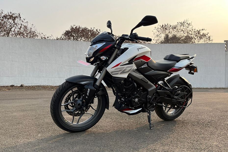 Bajaj Pulsar NS200