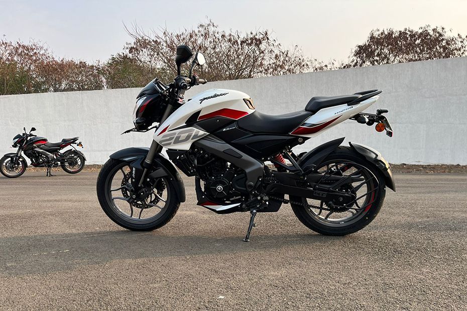 Bajaj Pulsar NS200