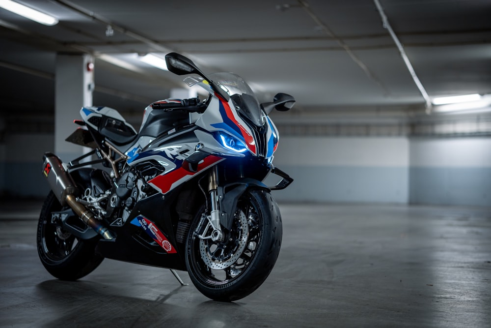 BMW S 1000 RR