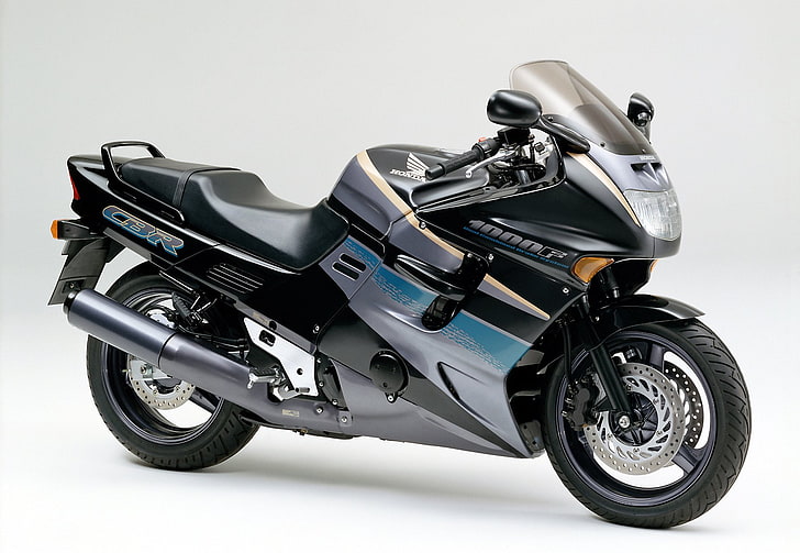 Honda CBR1000F