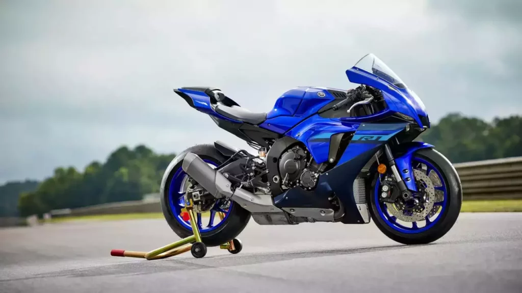 YZF R1 tyres and brakes