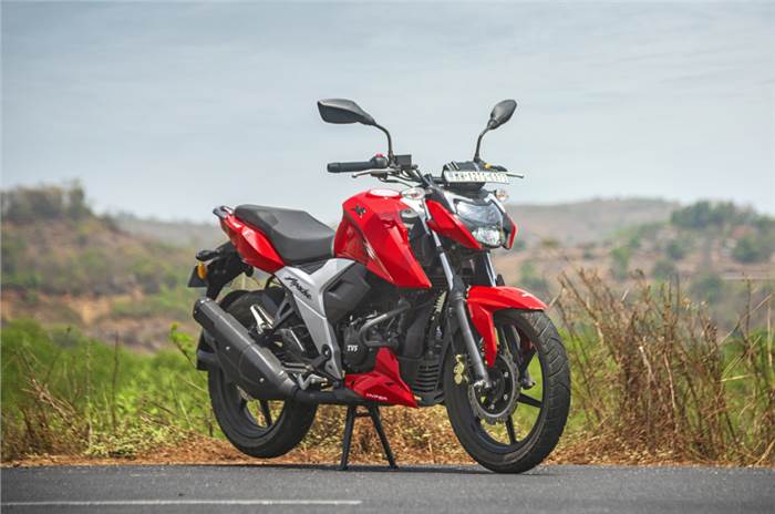 TVS Apache RTR 160 4V mileage