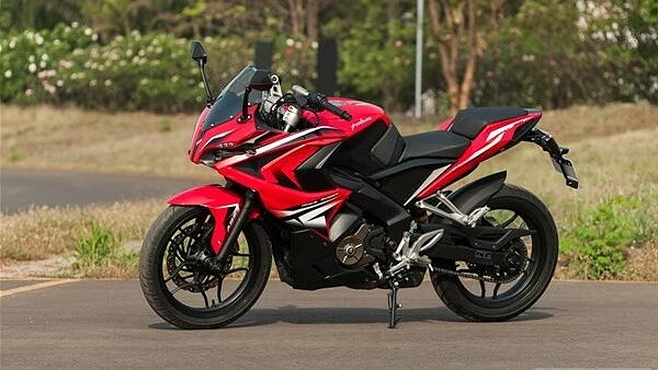 Bajaj Pulsar RS200