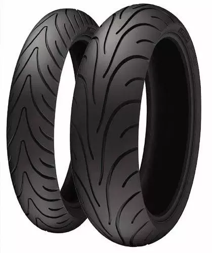 Bajaj Pulsar RS200 tyres