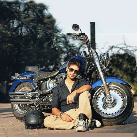 shahid kapoor's harlay davidson