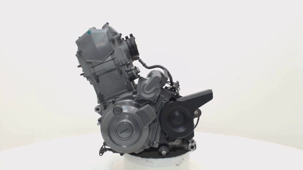 Yamaha MT-03 engine