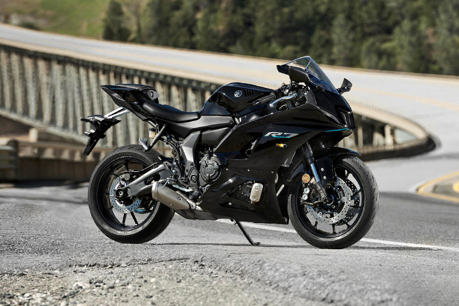 Yamaha R7 specifications