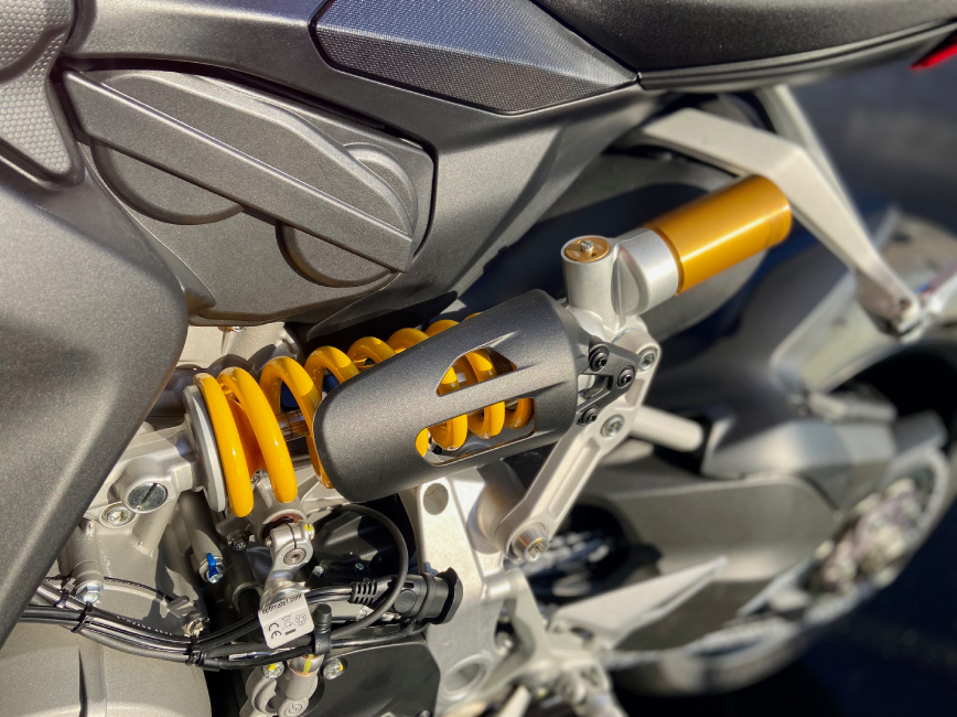 Ducati Streetfighter V2 suspension 