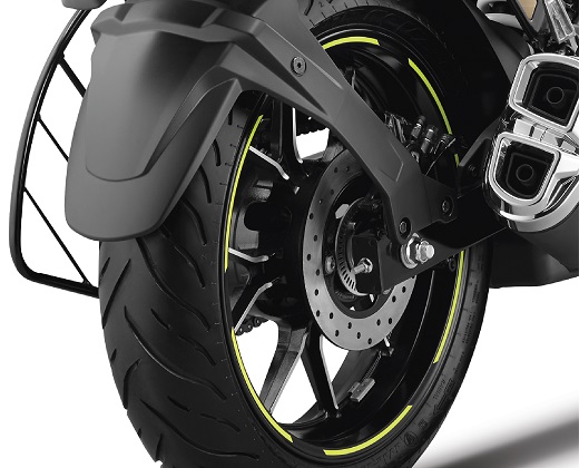 Suzuki Gixxer SF 250 tyres