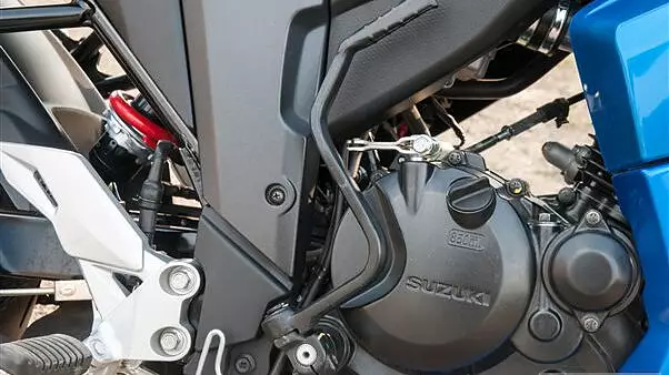 Suzuki Gixxer SF 150 engine