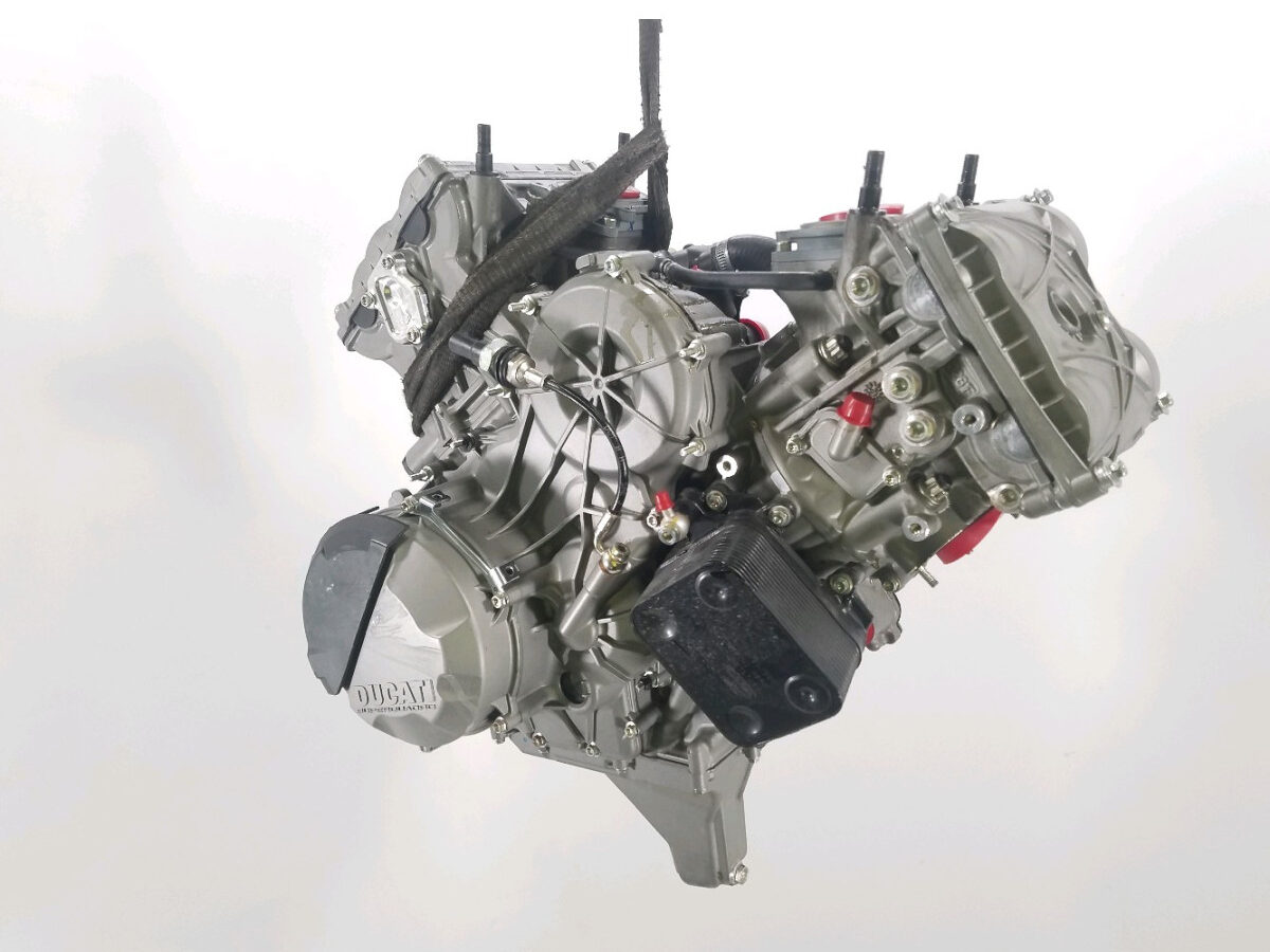 Ducati Streetfighter V2 engine