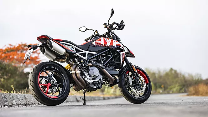 Ducati Hypermotard 950 specifications