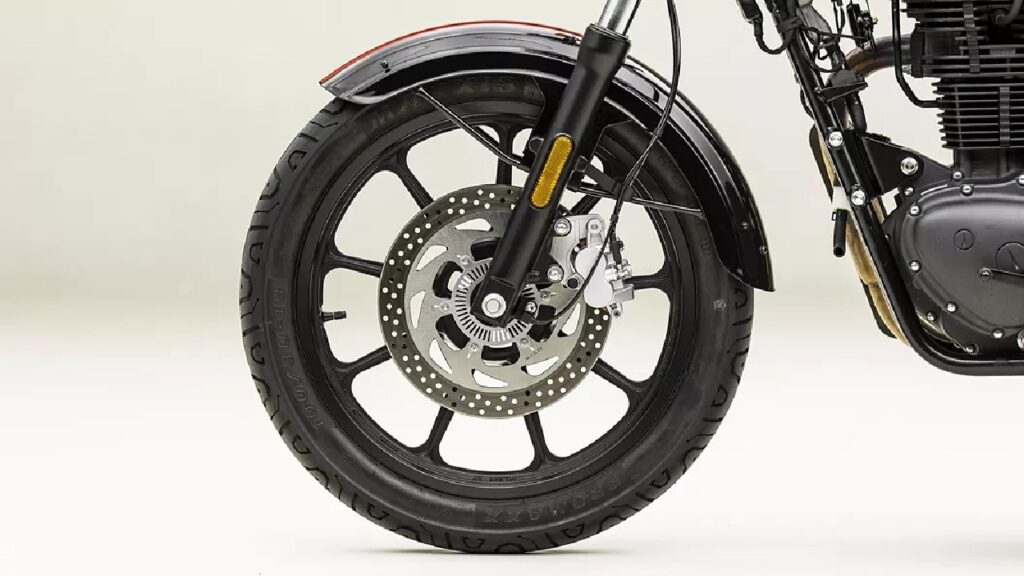 QJ Motor SRC 500 Suspension & Brakes (सस्पेंशन एंड ब्रेक्स)