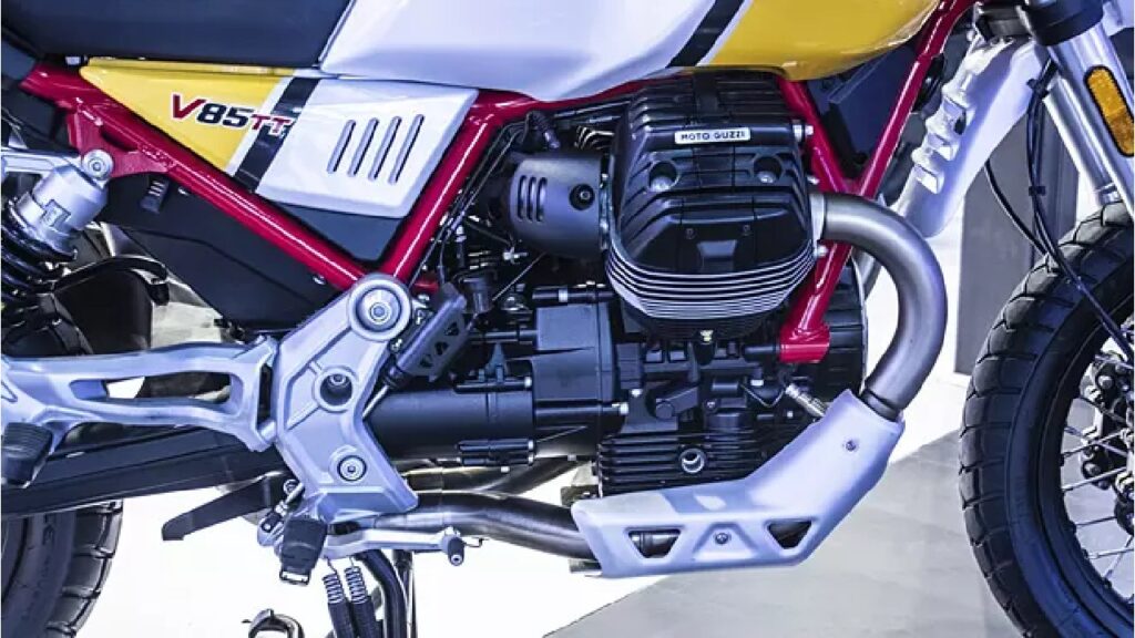 Moto Guzzi V85 TT STD Engine (इंजन)