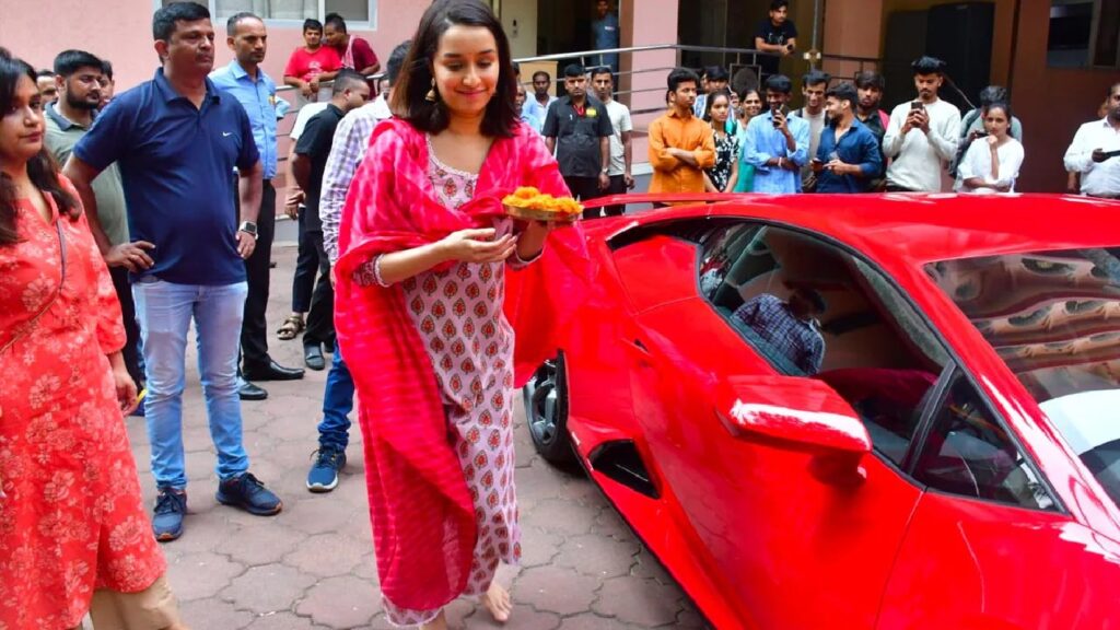 Shraddha Kapoor And her luxury car