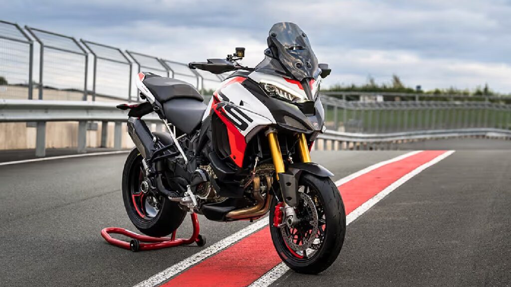 Ducati Multistrada V4 RS Mileage and Performance (माइलेज एंड परफॉरमेंस)