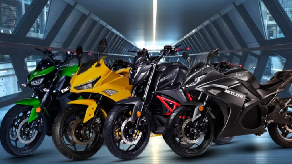 Specification of Top 10 Sports Bikes in India